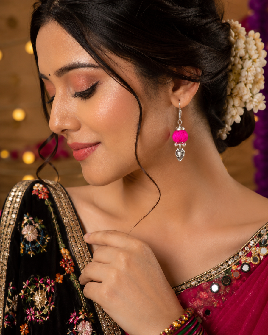 Rani Pink Thread Choker