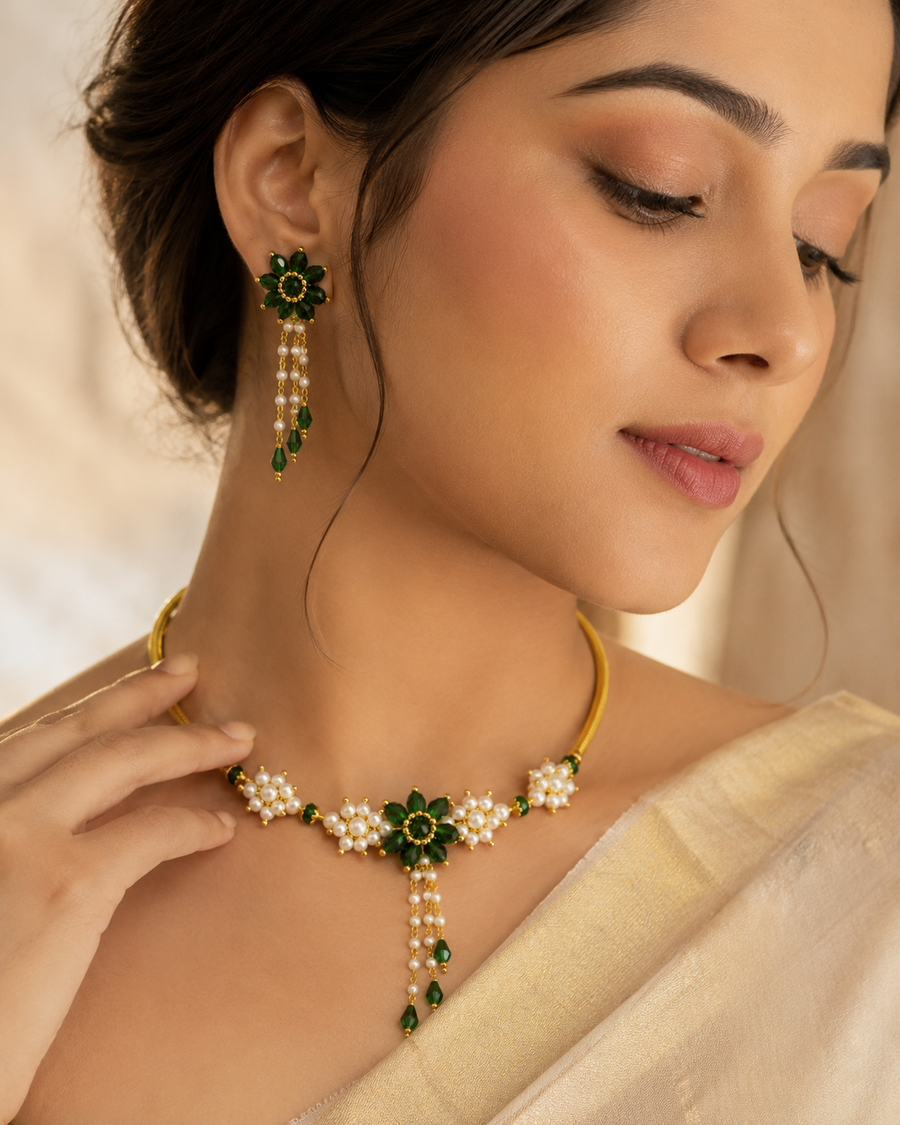 Emerald Pearl Floral Choker